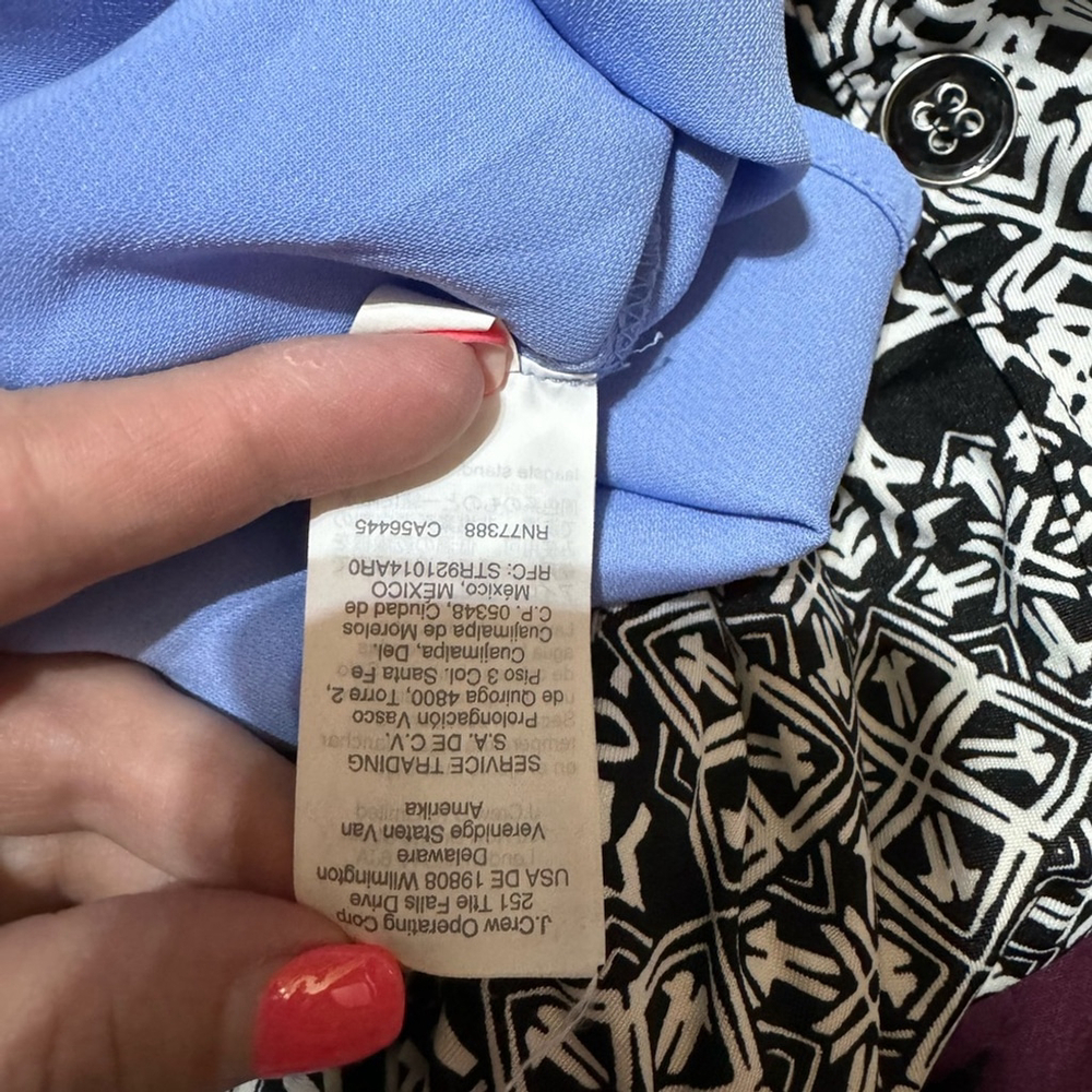 ☔️ J. Crew Tank Top - Picture 5 of 7